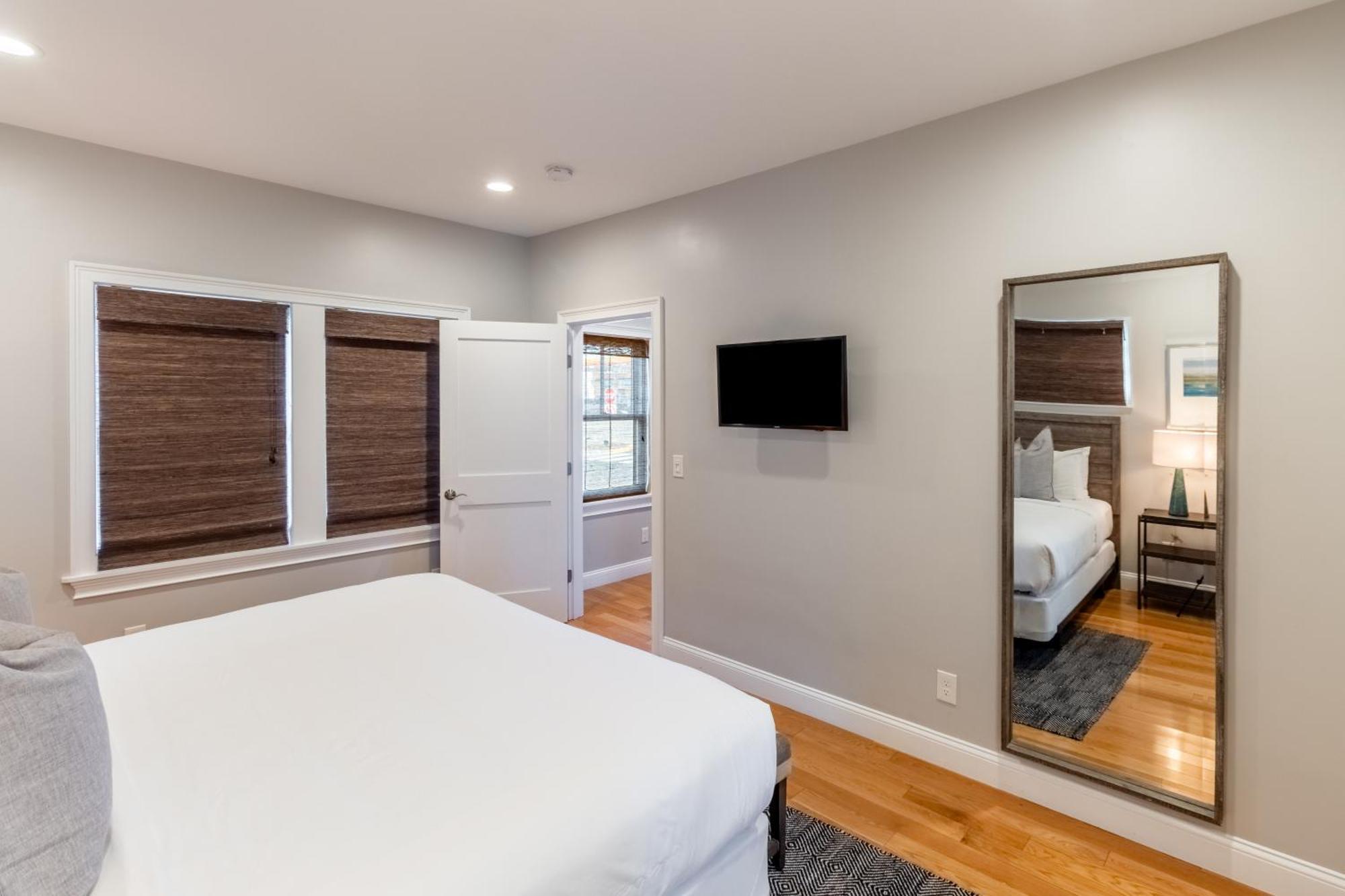 The Newport Lofts - 595 Thames Street Vila Exterior foto